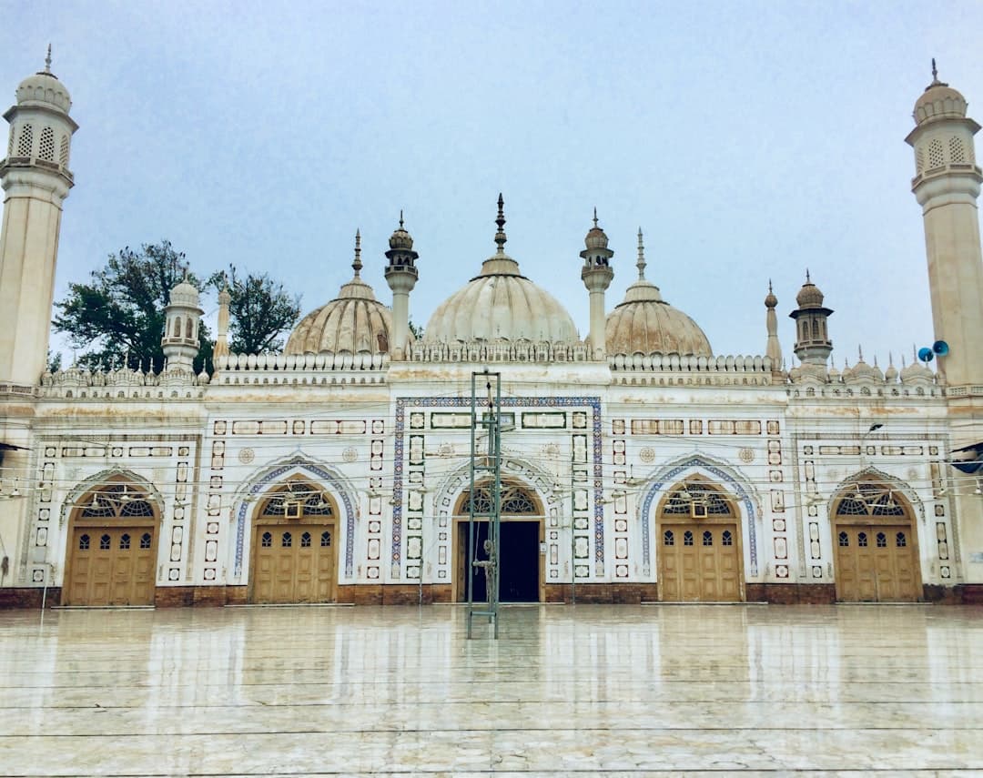 A Guide to Wudu & Ghusl